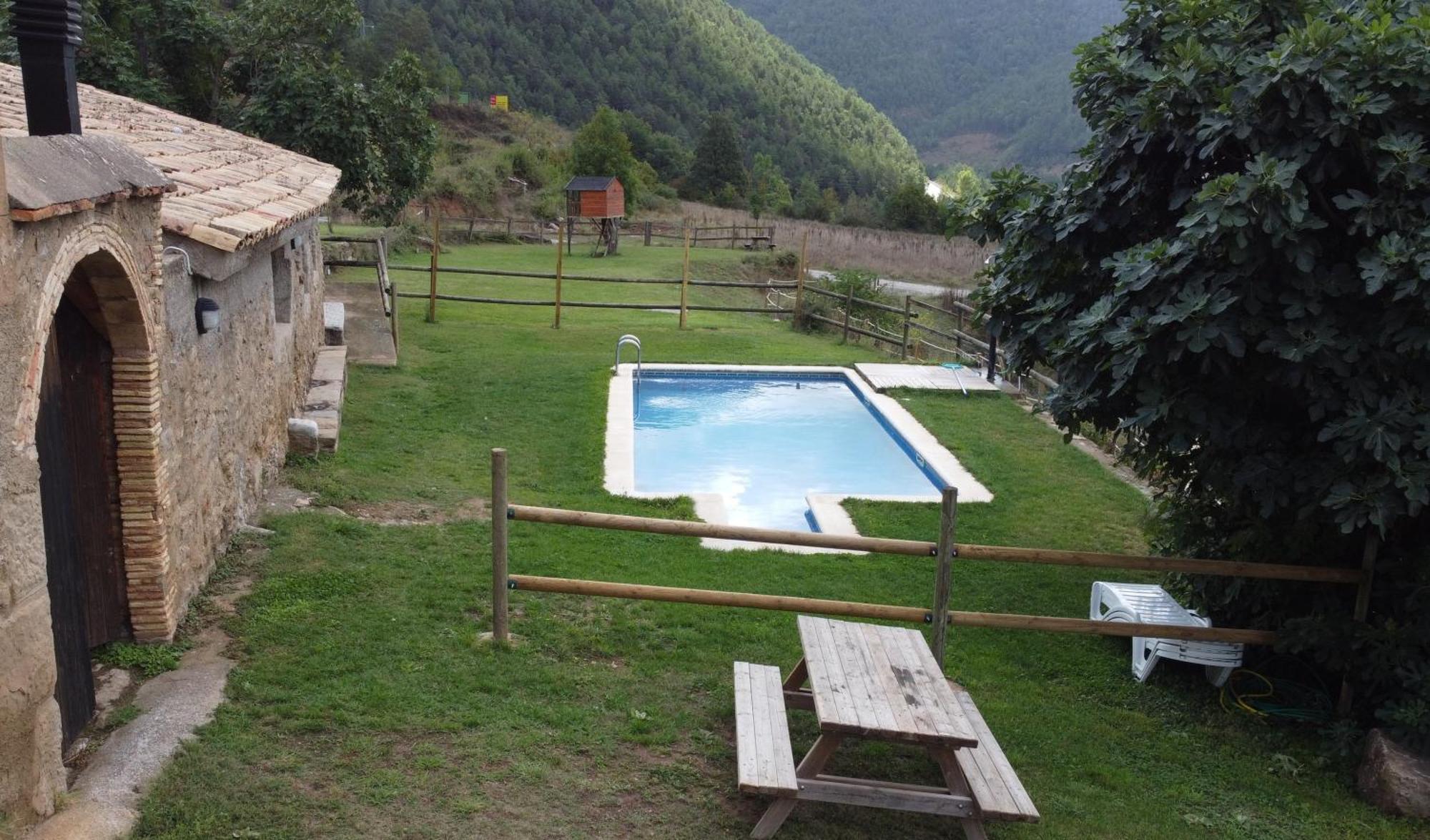 Cases Altes De Posada Navés المظهر الخارجي الصورة